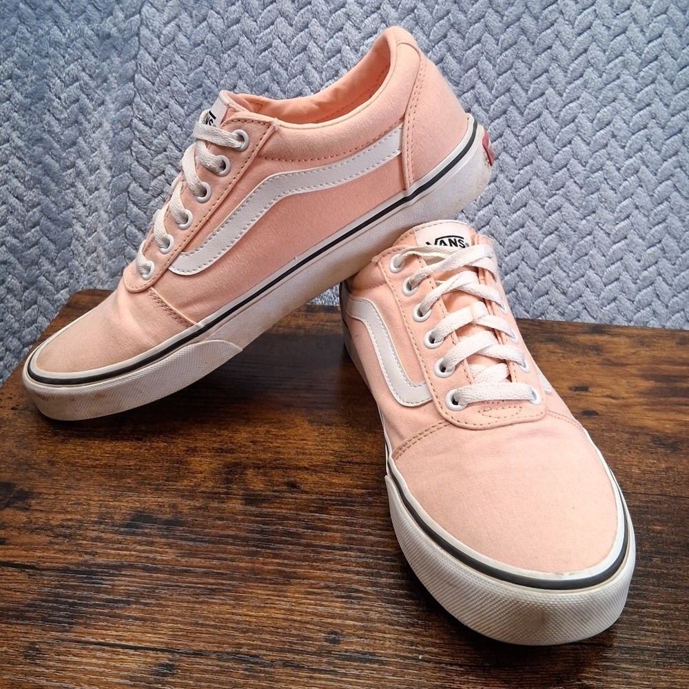 Vans Ward Low Top Canvas Sneakers Peach Pink White Stripe Womens 9.5 508731